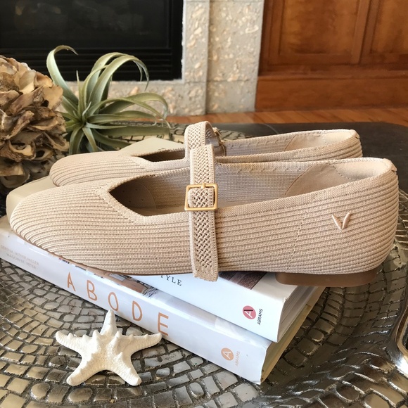 HOT RN🔥 VIAVIA MARGOT SQUARE TOE ALMOND MARY JANE - Picture 4 of 13